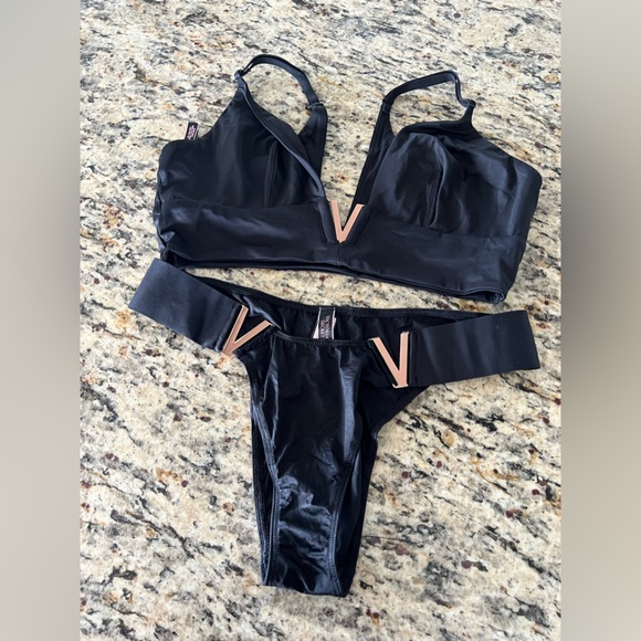 VS Set - Picture 1 of 5